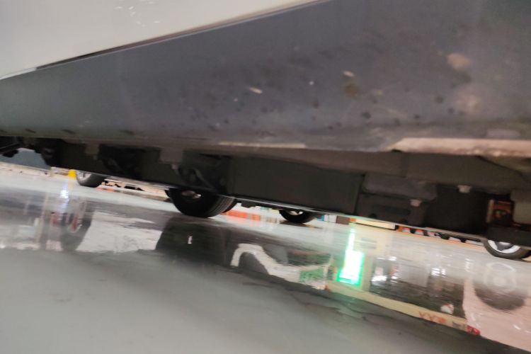 哪吒汽车 哪吒V 2021款 标准续航行业定制版局部细节9001