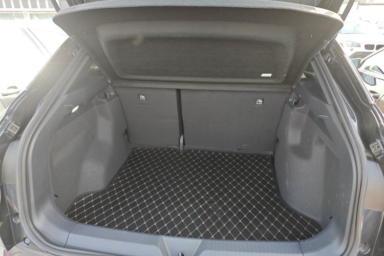 大众 ID.4 CROZZ 2024款 纯享限量版机舱底盘23