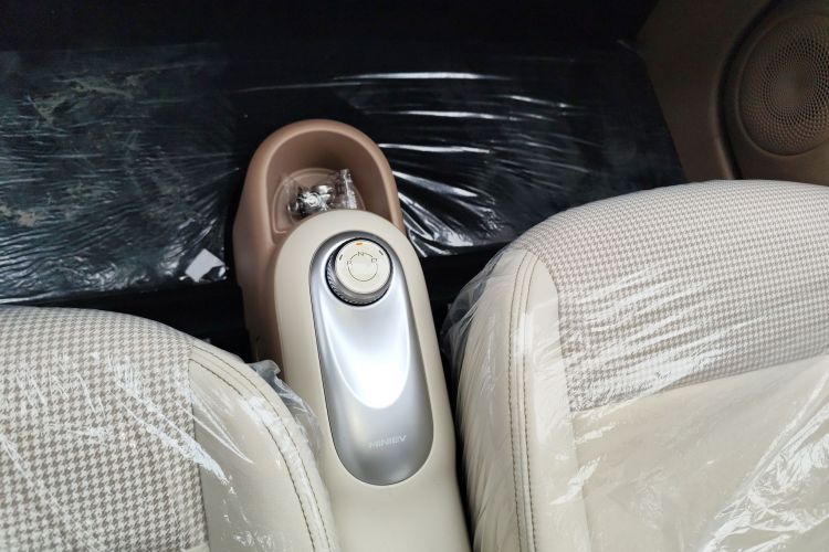 五菱汽车 宏光MINIEV 2025款 四门版 进阶款局部细节18