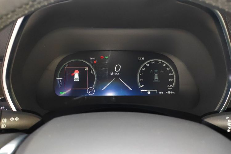 丰田 皇冠陆放 2024款 2.5L HEV四驱豪华版局部细节14