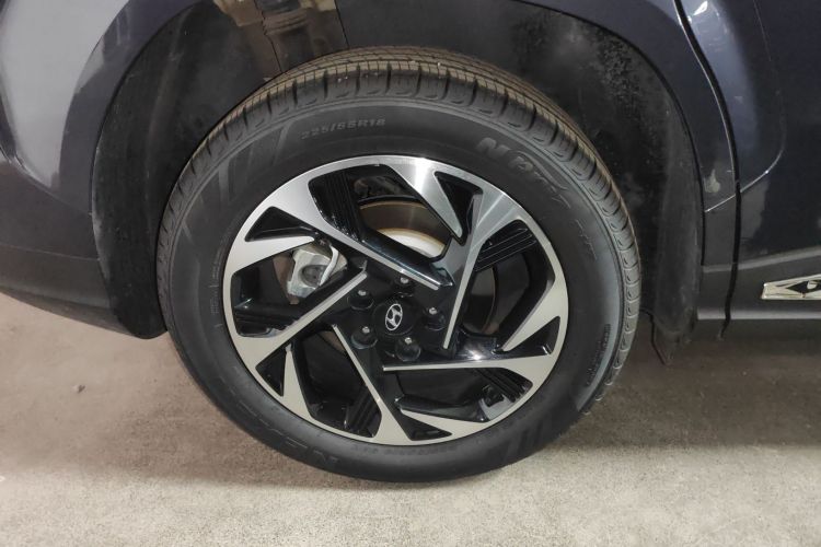 现代 库斯途 2022款 270TGDi 智爱旗舰版 TOP车身外观6008