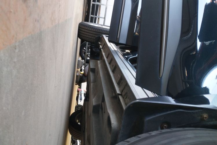 丰田 威兰达 2022款 改款 2.0L CVT两驱领先版局部细节9001