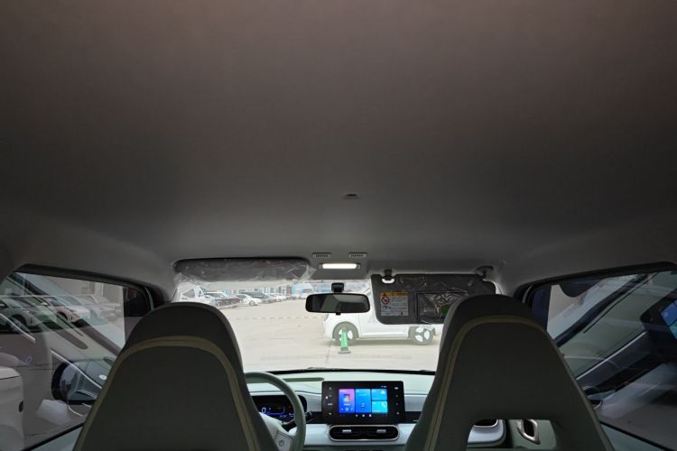 吉利银河 熊猫 2025款 210km 元气熊中控内饰22