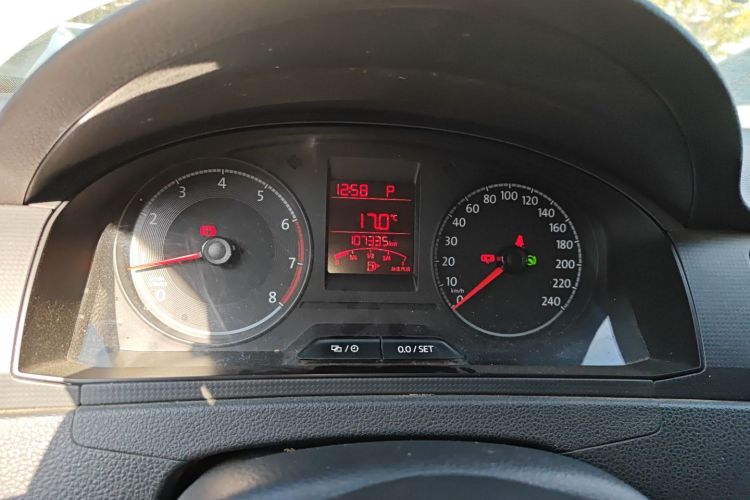 大众 桑塔纳 2017款 浩纳 1.6L 自动风尚版中控内饰14