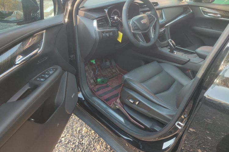 凯迪拉克XT5 2016款 25T 豪华型中控内饰20