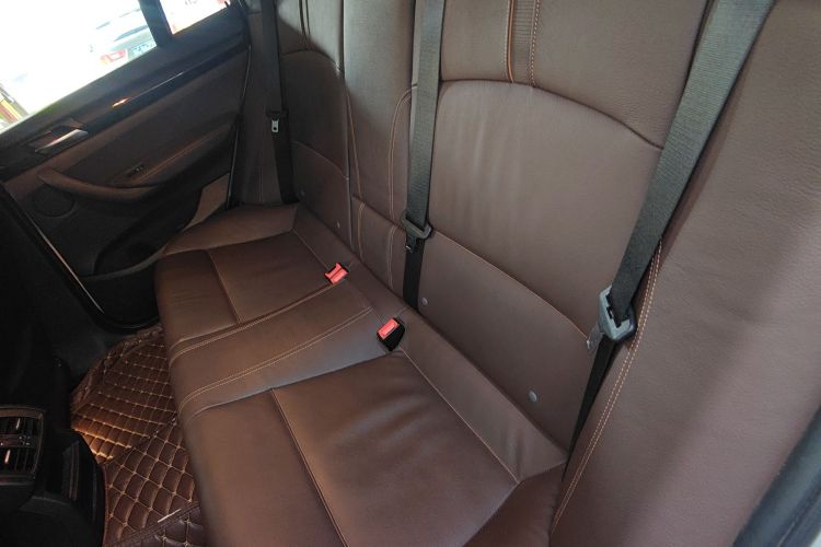 宝马X4 2016款 xDrive20i M运动型中控内饰7002