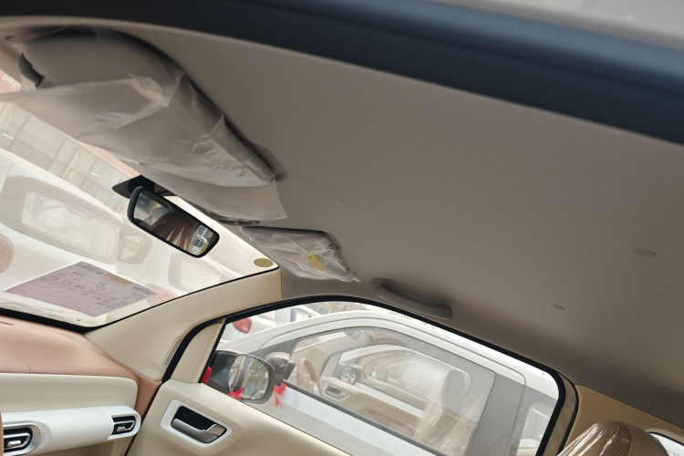 五菱汽车 宏光MINIEV 2024款 第三代 215km 青春版中控内饰22