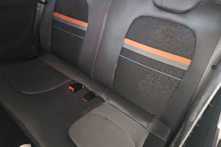 五菱汽车 宏光MINIEV 2020款 轻松款 三元锂中控内饰7004