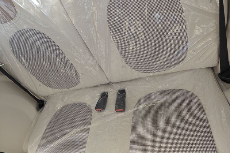 奔腾小马 2026款 222km 炫彩马中控内饰21