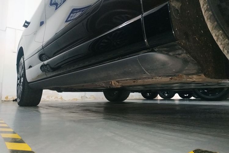 腾势N9 2026款 尊越型局部细节9001