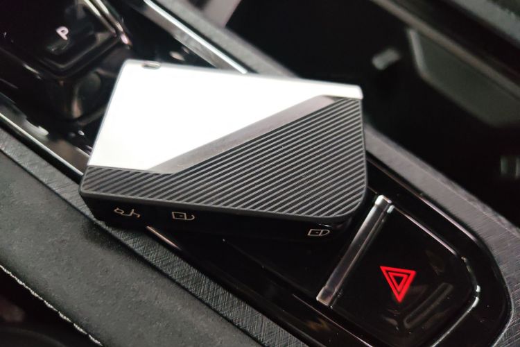 领克03 2023款 2.0TD DCT劲Pro中控内饰11