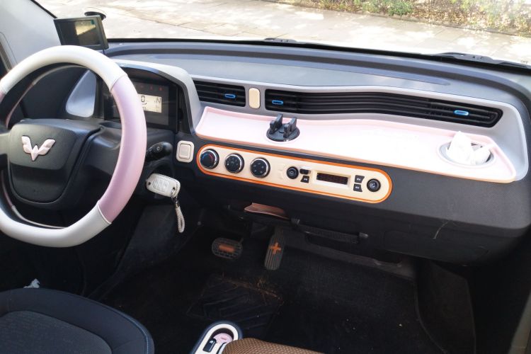 五菱汽车 宏光MINIEV 2020款 轻松款 磷酸铁锂中控内饰12