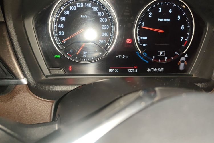 宝马X1 2018款 xDrive20Li 尊享型中控内饰15