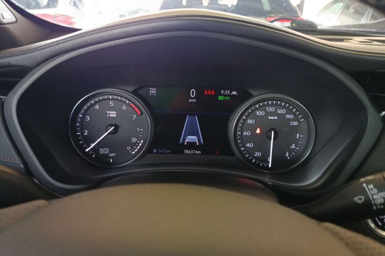 凯迪拉克XT4 2021款 28T 四驱铂金运动版中控内饰14