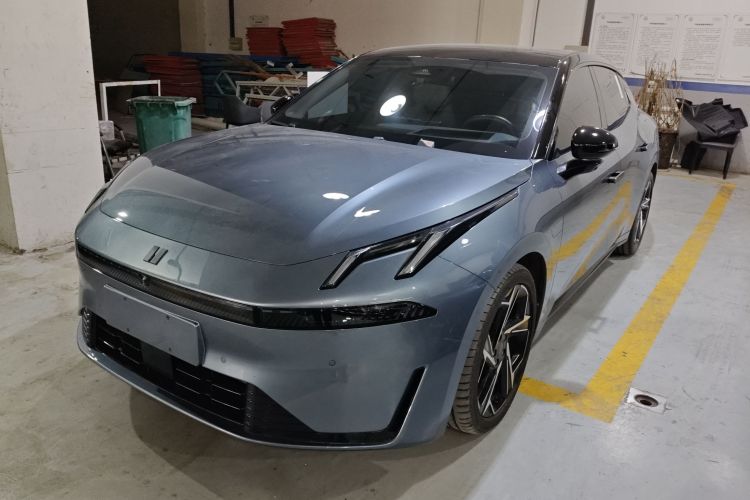 领克07 2024款 EM-P 126长续航 Ultra车身外观1