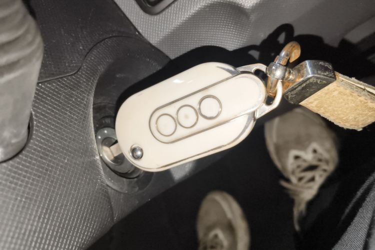 五菱汽车 宏光MINIEV 2022款 马卡龙时尚款 磷酸铁锂中控内饰7001