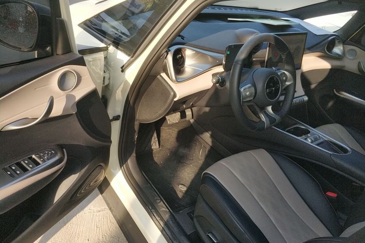 比亚迪 海豚 2023款 420km 时尚版中控内饰7003