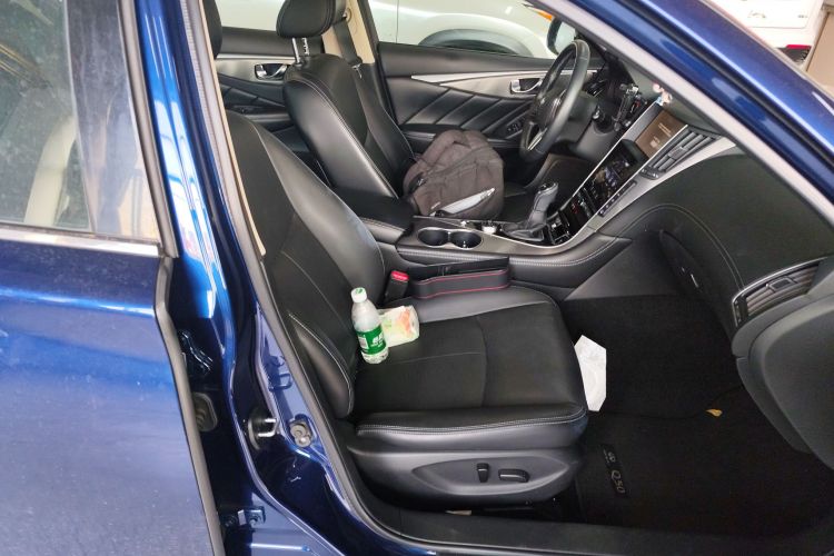 英菲尼迪Q50L 2018款 2.0T 逸享版 国VI局部细节41