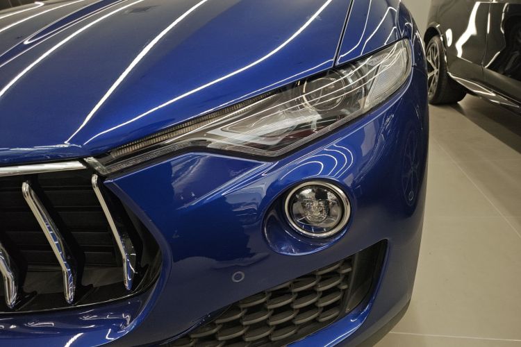 玛莎拉蒂 Levante 2021款 3.0T 标准版局部细节36