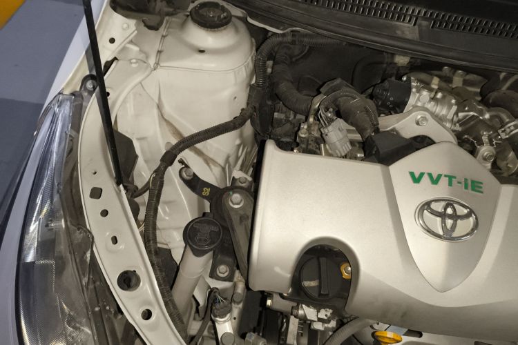 丰田 YARiS L 致炫 2020款 致炫X 1.5L CVT领先版局部细节9006