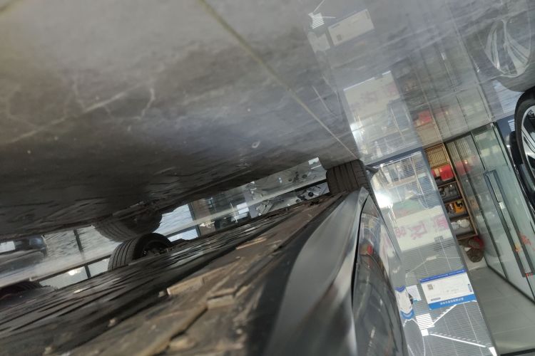 蔚来ET5 2022款 75kWh局部细节9002