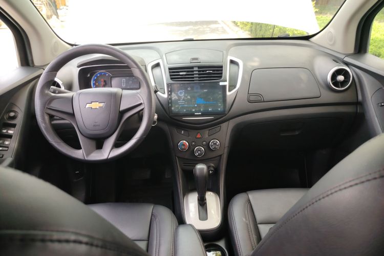 雪佛兰 创酷 2016款 1.4T 自动两驱舒适天窗版中控内饰7002