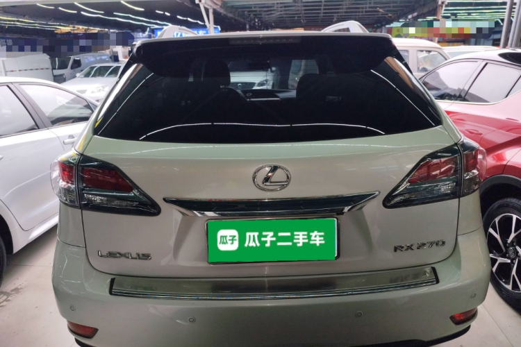 雷克萨斯RX经典 2013款 270 典雅版车身外观6