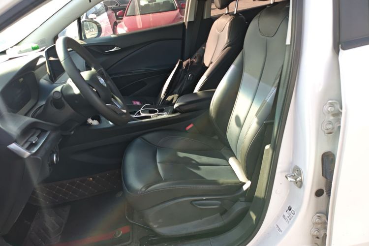 别克 微蓝6 2024款 450km 出行版中控内饰19