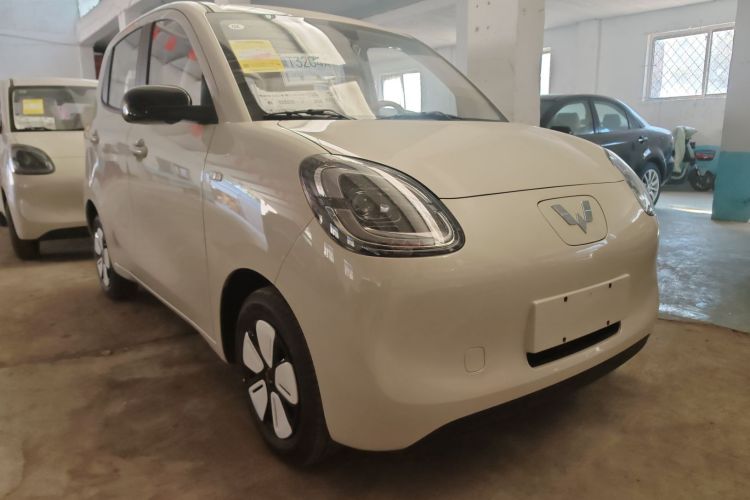 五菱汽车 宏光MINIEV 2025款 四门版 进阶款车身外观3