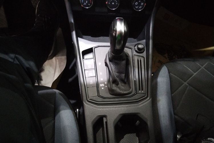 大众 朗逸 2023款 1.5L 自动得逸版中控内饰18