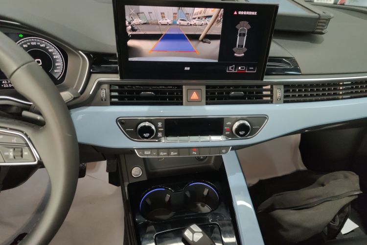 奥迪A5 2024款 Sportback 40 TFSI 时尚动感型中控内饰16