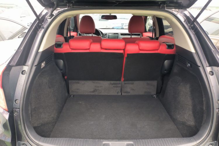 本田 缤智 2018款 1.5L CVT两驱科技精英型局部细节23