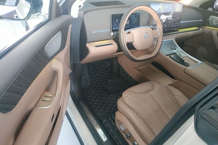 零跑汽车 零跑C11 2026款 增程 300激光雷达智尊版中控内饰7003