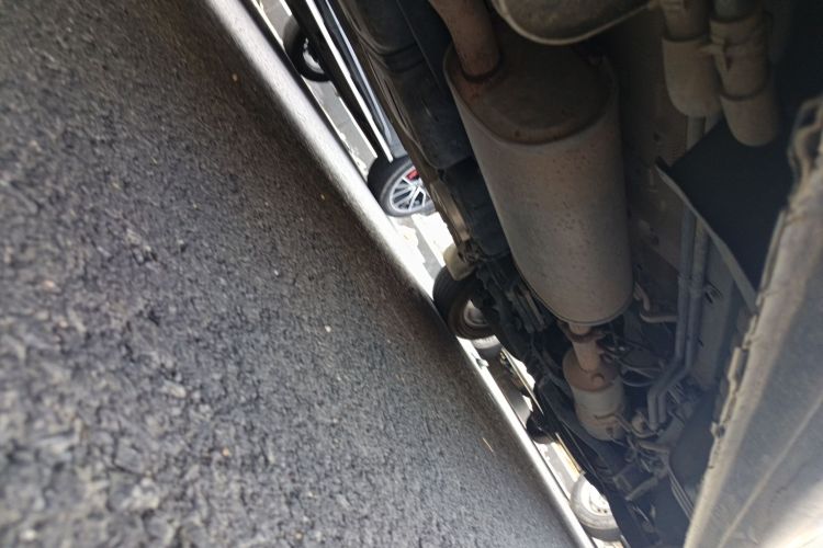 江汽集团 瑞风M5 2021款 2.0T 柴油手动版 国VI局部细节9002