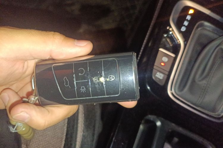 广汽传祺 传祺M6 2023款 PRO 270T DCT尊享版中控内饰7001