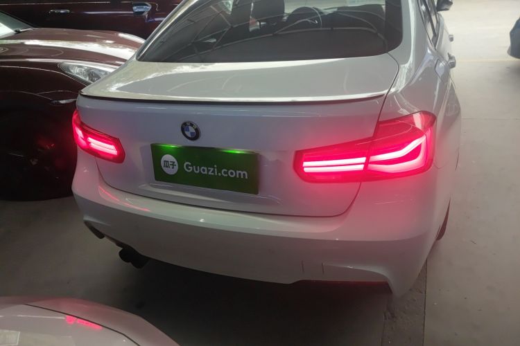 宝马3系 2017款 320i M运动型车身外观6004