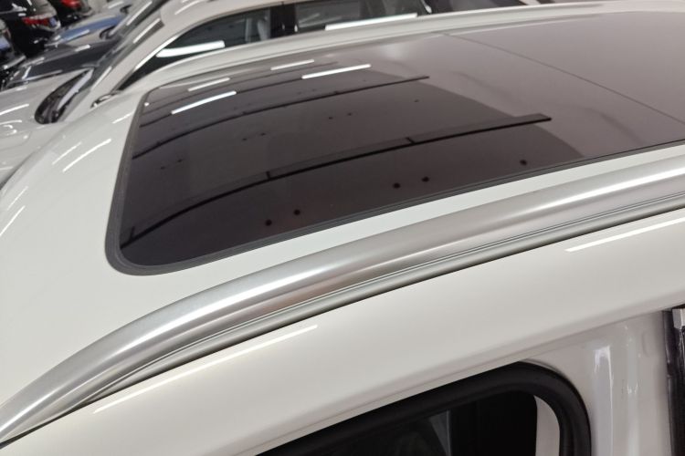 红旗HS5 2019款 2.0T 智联旗享四驱版局部细节57