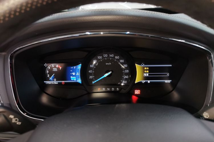 福特 金牛座 2017款 EcoBoost 180 至尊型中控内饰14