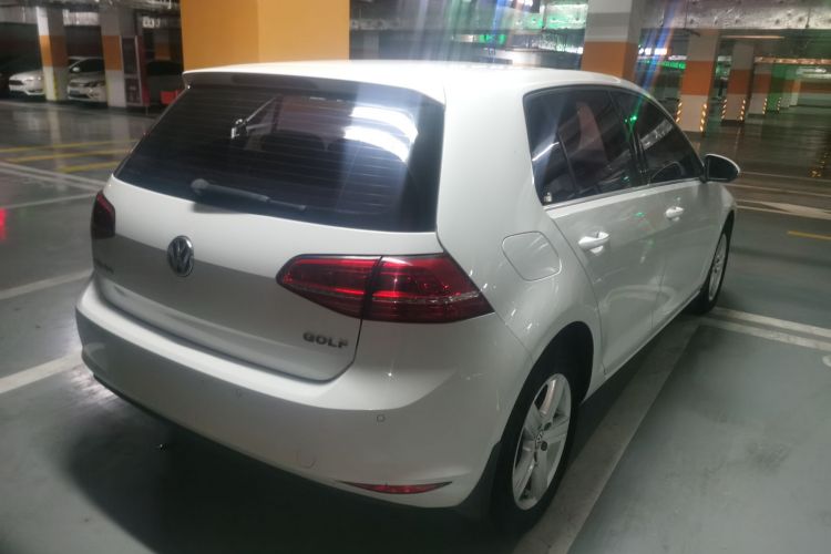 大众 高尔夫 2015款 1.6L 自动舒适型车身外观7