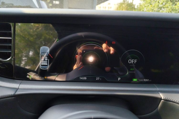 岚图汽车 岚图FREE 2025款 318 318km 后驱环游版局部细节14