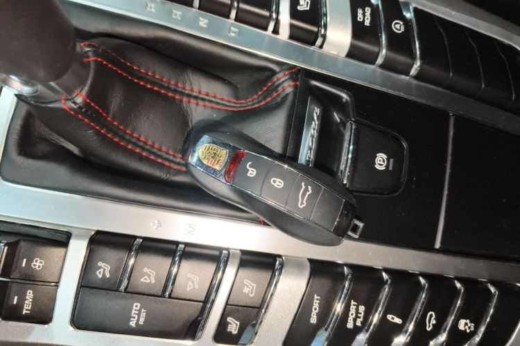 保时捷 2014款 Macan S 3.0T中控内饰7001