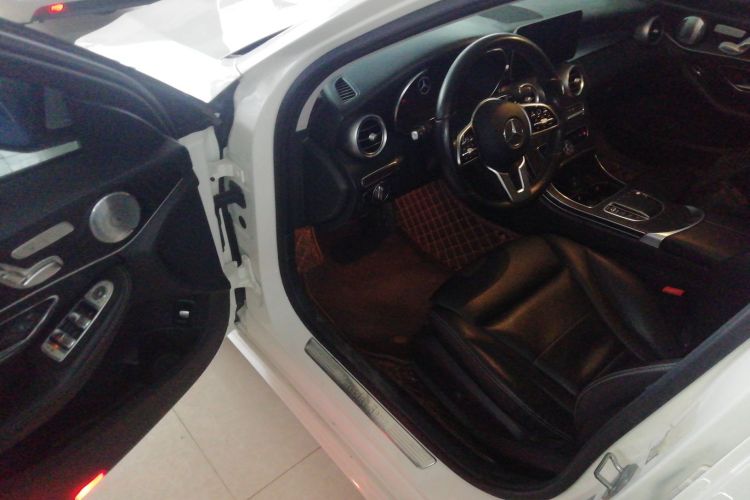 奔驰C级(进口) 2020款 C 260 旅行轿车中控内饰20