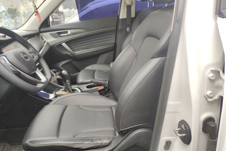 长安CS35PLUS 2022款 1.6L 手动豪华版局部细节19