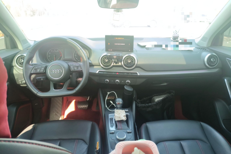 奥迪Q2L 2024款 35TFSI 进取动感型中控内饰12