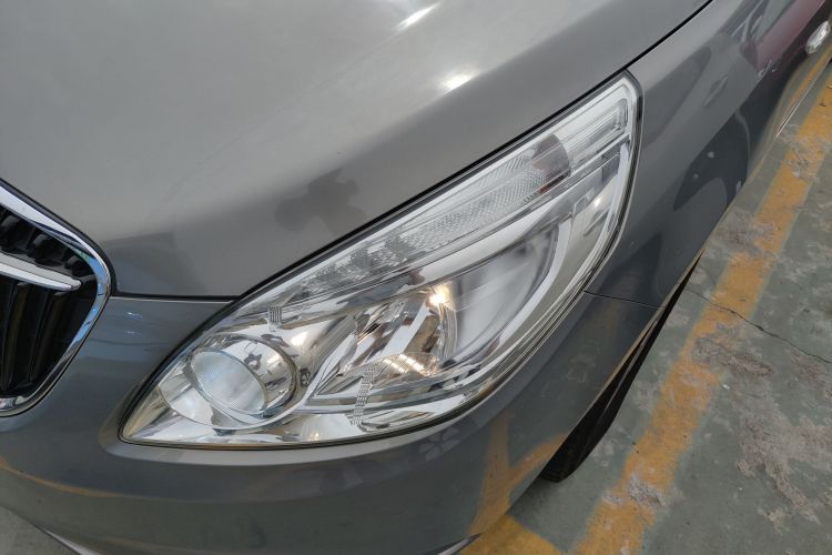 别克GL8 2018款 28T 豪华型 国VI局部细节36