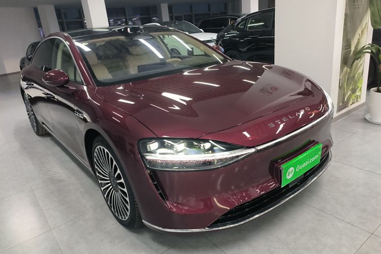 鸿蒙智行 享界S9 2024款 纯电 Ultra 四驱旗舰版车身外观3