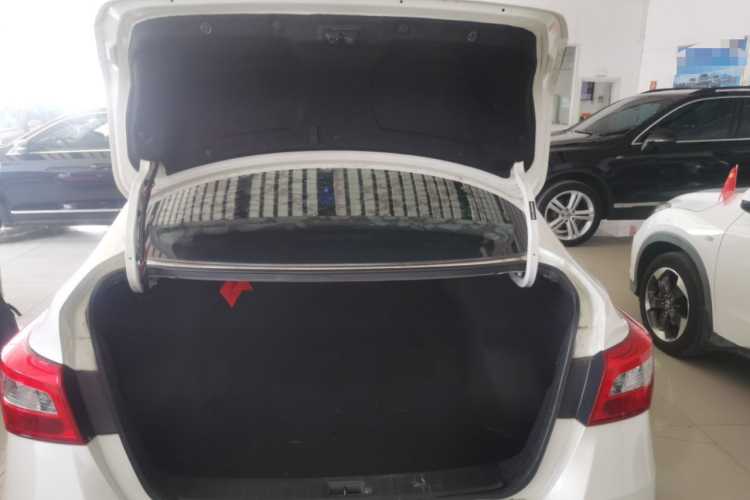 日产 轩逸 2022款 经典 1.6XE CVT舒适版局部细节23