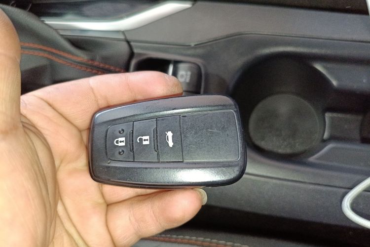 丰田 卡罗拉 2022款 1.2T S-CVT先锋PLUS版中控内饰11