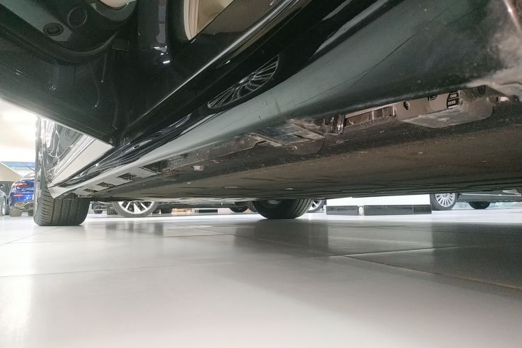 鸿蒙智行 智界R7 2024款 纯电 802km Max局部细节9002