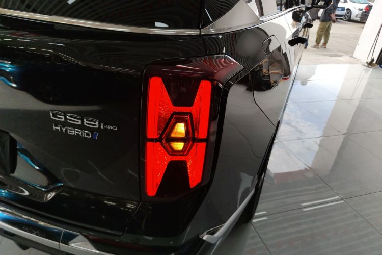 广汽传祺 传祺GS8 2022款 双擎系列 2.0TM 四驱尊贵版 （七座）车身外观6006